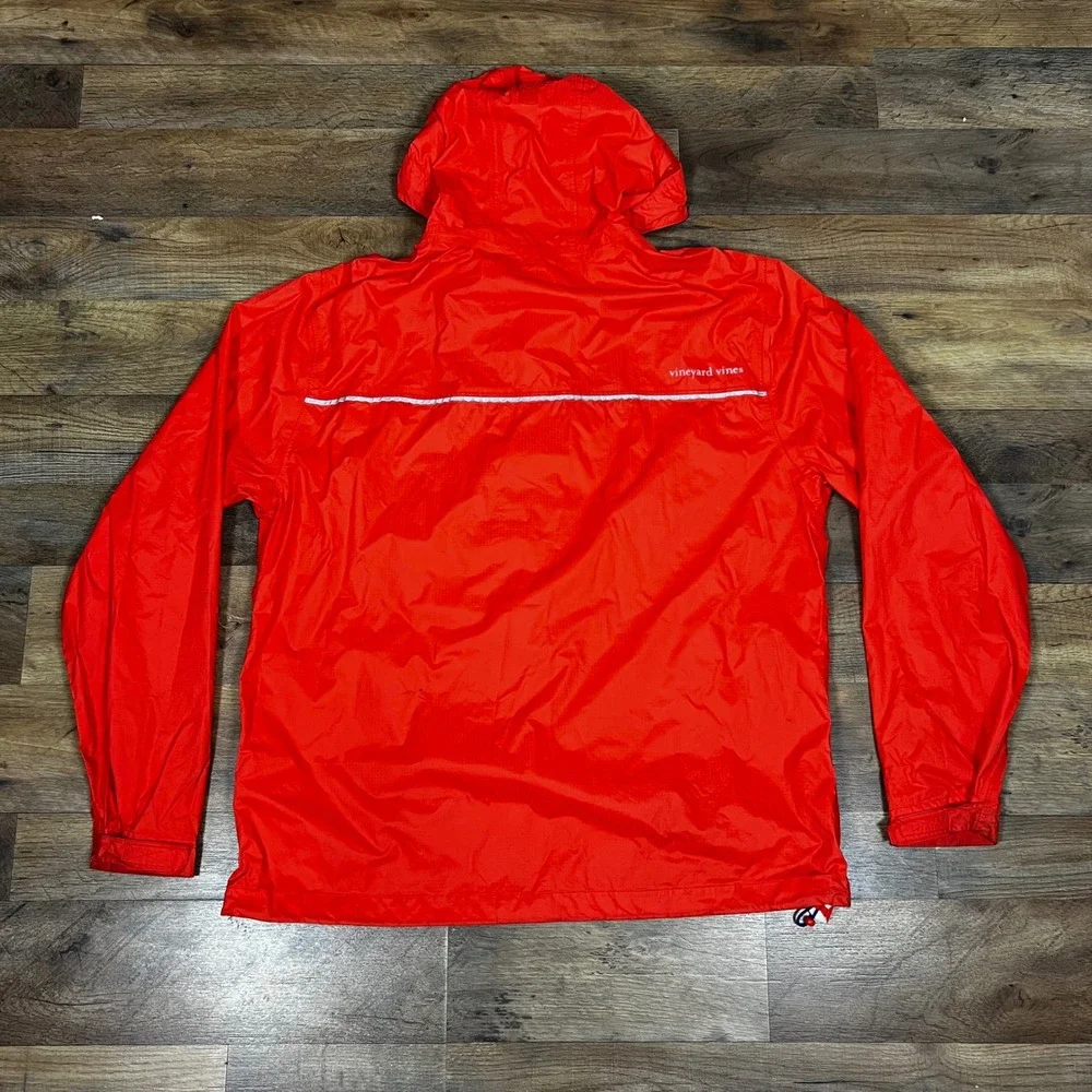 Vineyard Vines Rain Jacket Windbreaker Men's Medium Red Performance Hooded